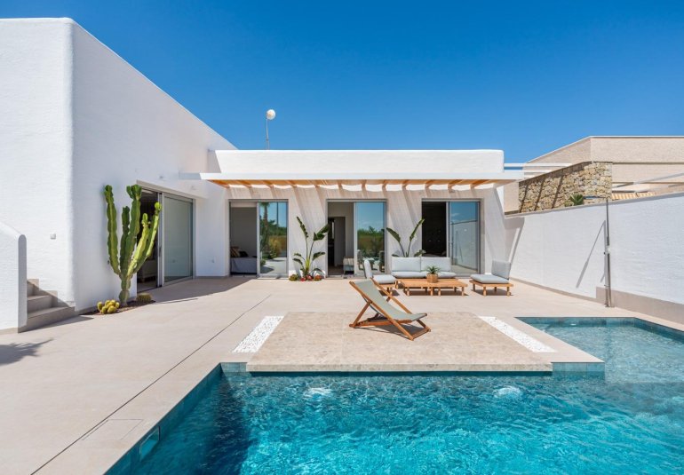 Obra nueva - Villa -
Benijofar - Centro