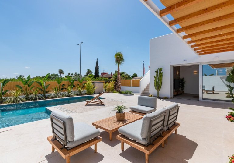 Obra nueva - Villa -
Benijofar - Centro