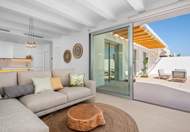 Obra nueva - Villa -
Benijofar - Centro