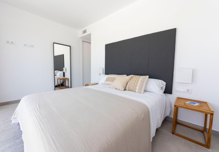 Obra nueva - Villa -
Calasparra - Coto riñales