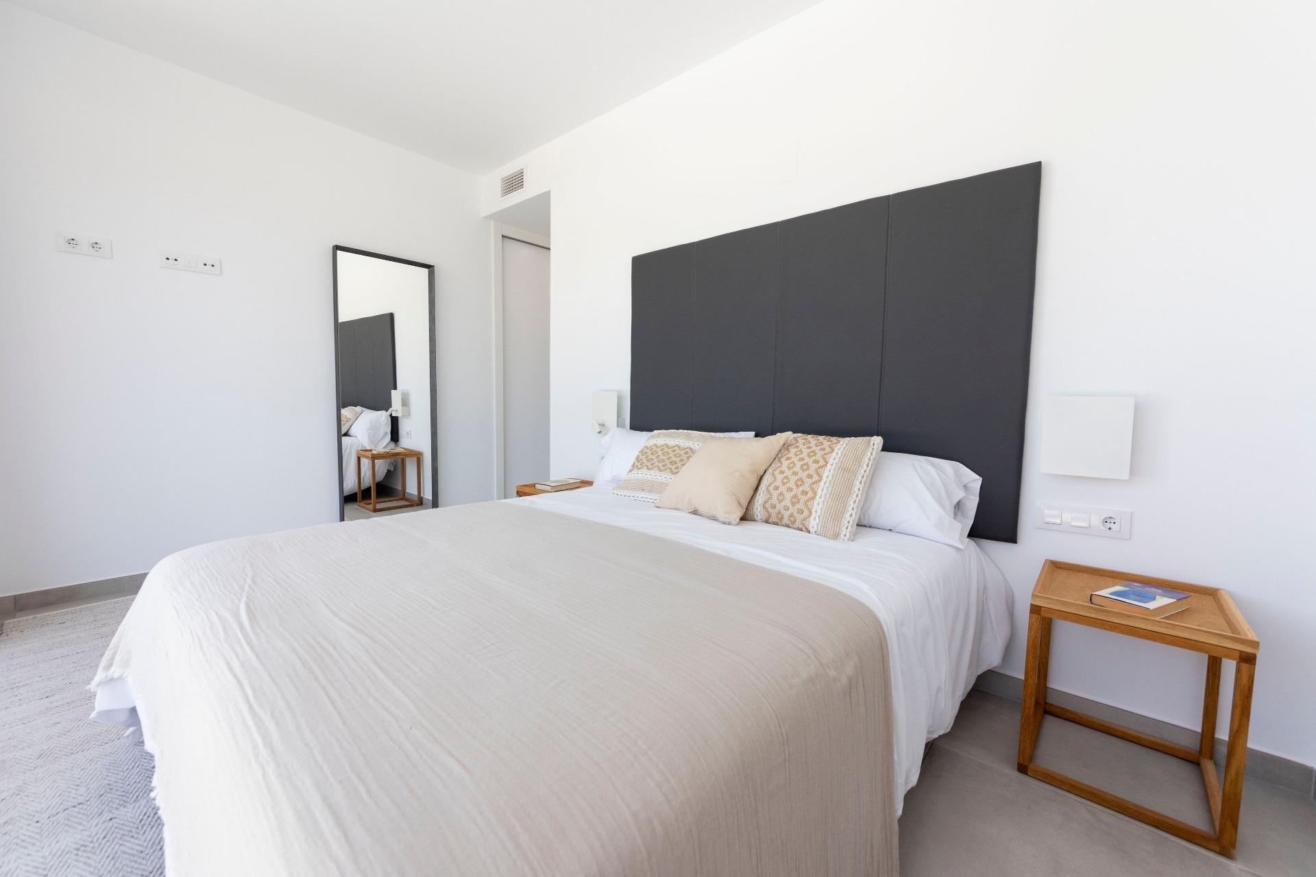 Obra nueva - Villa -
Calasparra - Coto riñales