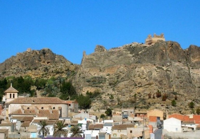 Obra nueva - Villa -
Calasparra - Coto riñales