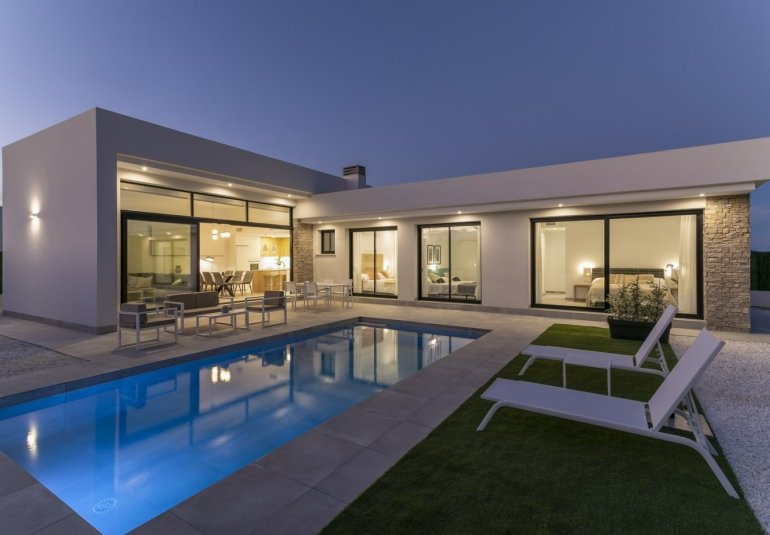 Obra nueva - Villa -
Calasparra - Coto riñales