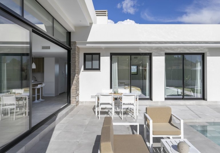 Obra nueva - Villa -
Calasparra - Coto riñales