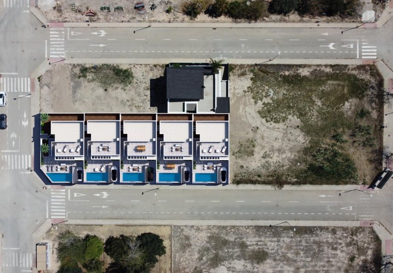 Obra nueva - Villa -
Dolores - polideportivo