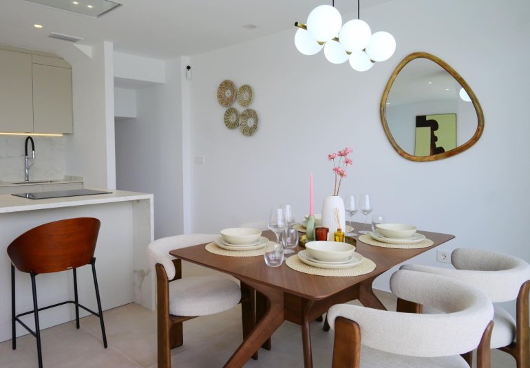 Obra nueva - Villa -
Dolores - polideportivo