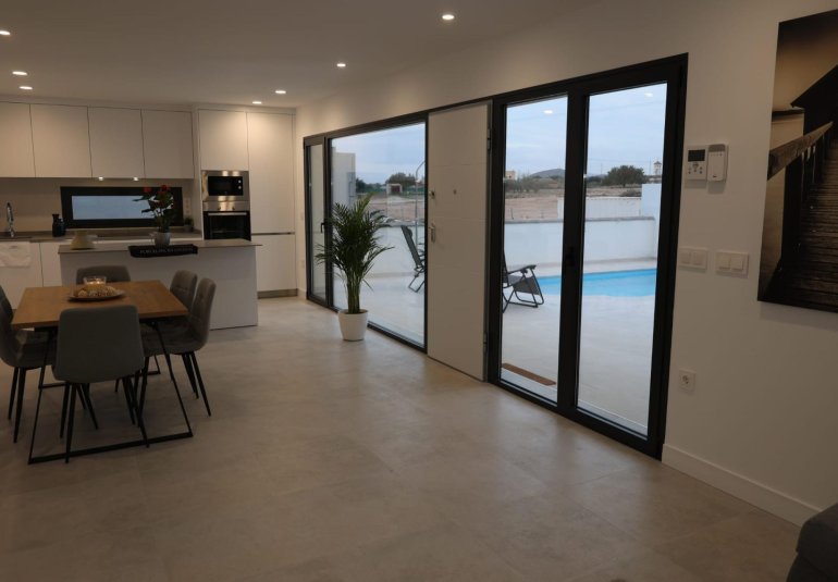 Obra nueva - Villa -
Fuente Álamo - La Pinilla