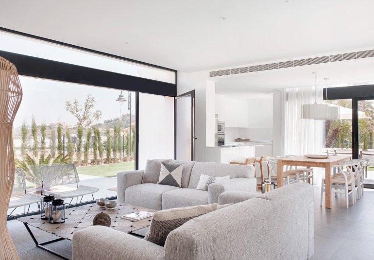 Obra nueva - Villa -
La Manga Club