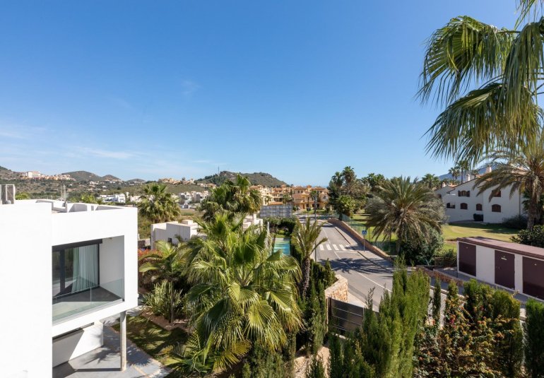 Obra nueva - Villa -
La Manga Club