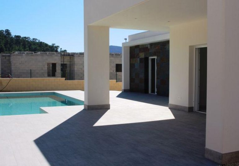 Obra nueva - Villa -
La Romana - Villas de la Romana