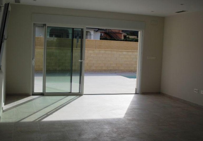 Obra nueva - Villa -
La Romana - Villas de la Romana
