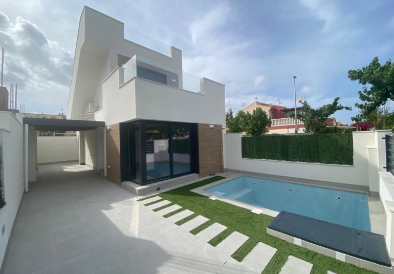 Obra nueva - Villa -
Los Alcázares - La Concha