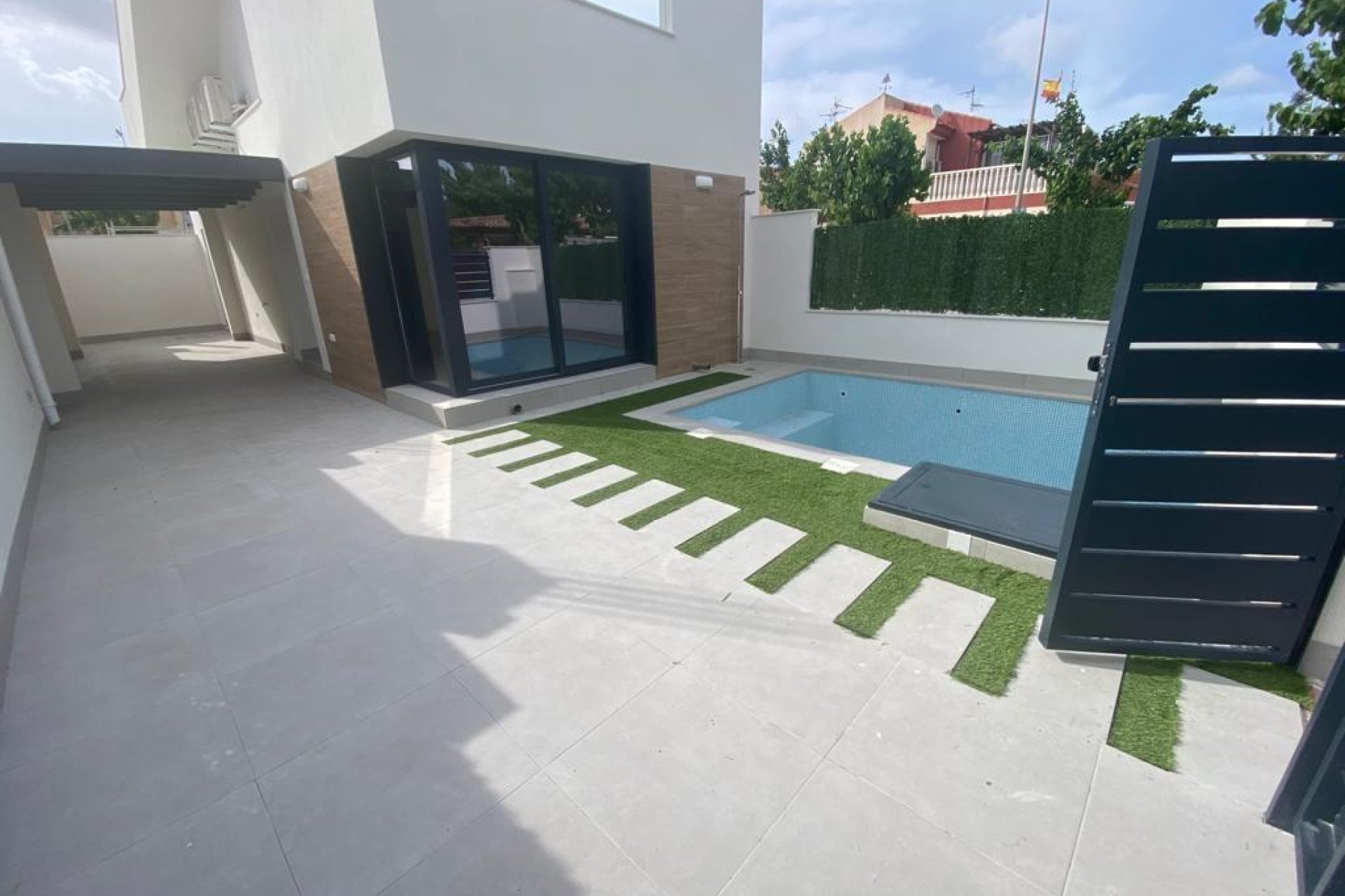 Obra nueva - Villa -
Los Alcázares - La Concha