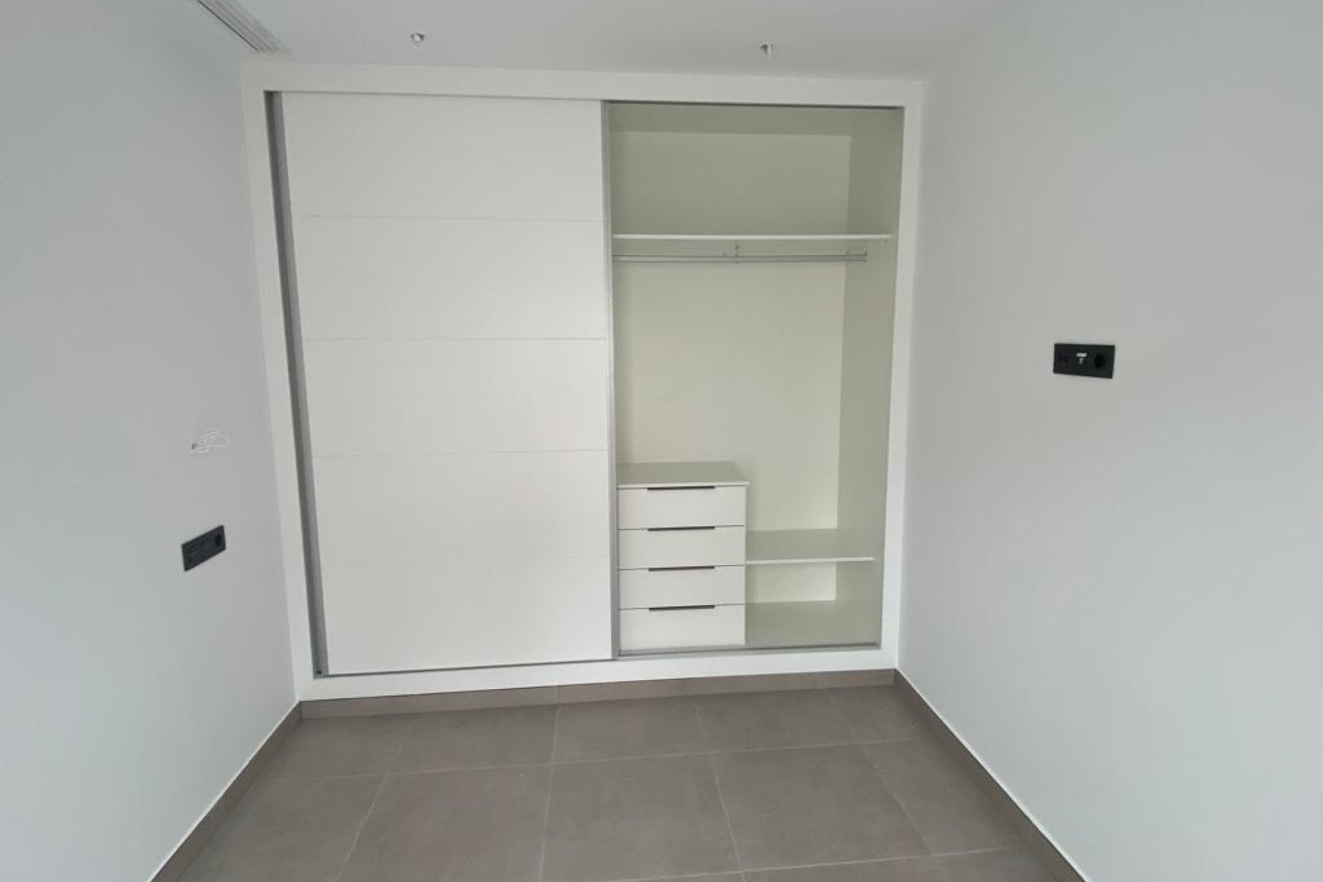 Obra nueva - Villa -
Los Alcázares - La Concha