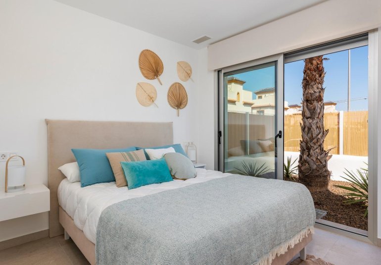 Obra nueva - Villa -
Los Alcázares - Serena Golf