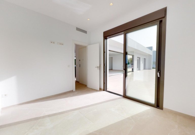 Obra nueva - Villa -
Los Alcázares - Serena Golf