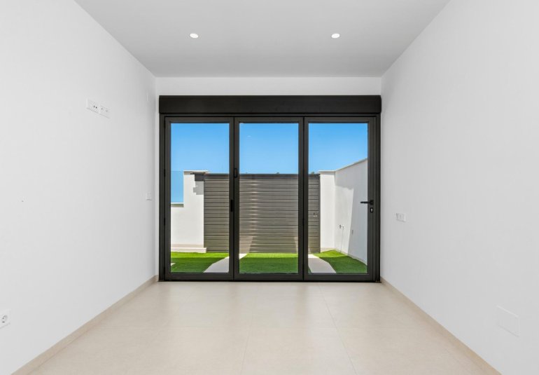 Obra nueva - Villa -
Los Alcázares - Serena Golf