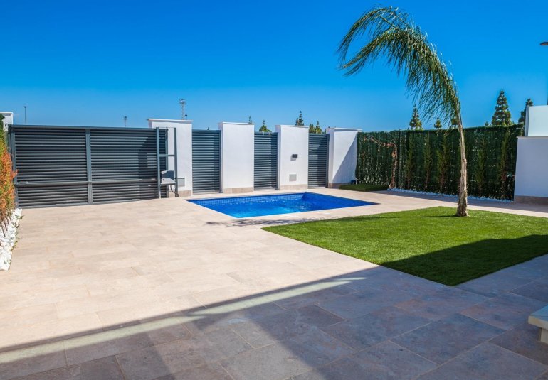 Obra nueva - Villa -
Los Alcázares - Torre del Rame