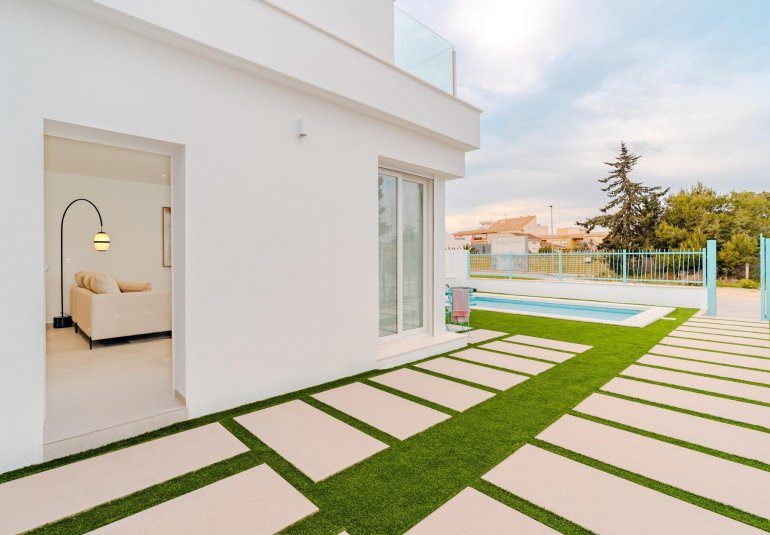 Obra nueva - Villa -
Los Alcázares - Torre del Rame
