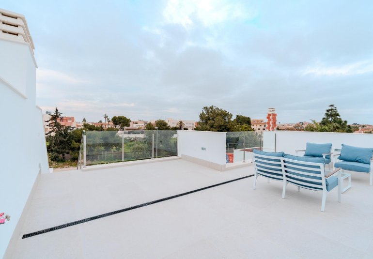 Obra nueva - Villa -
Los Alcázares - Torre del Rame
