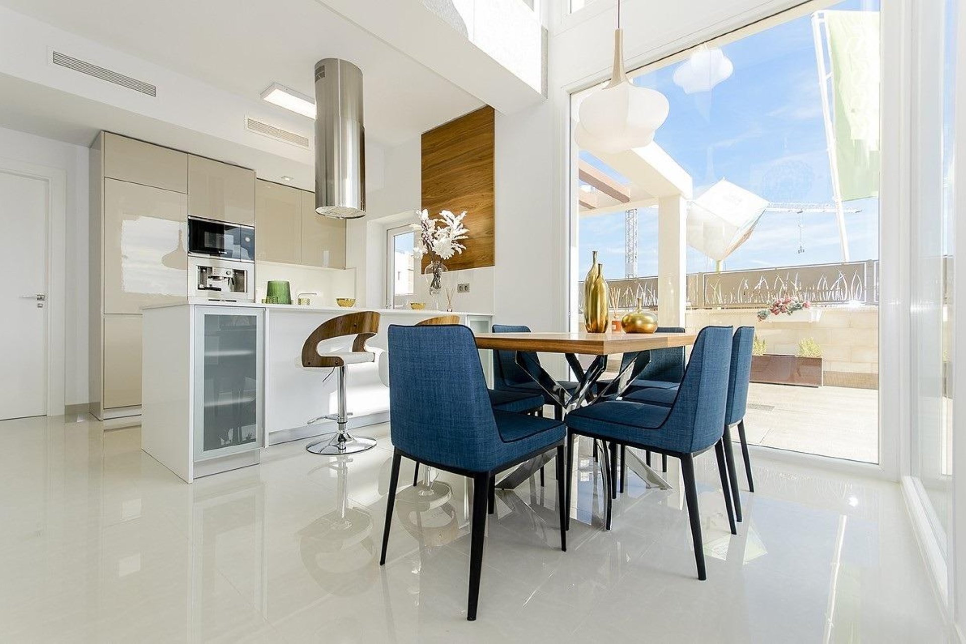 Obra nueva - Villa -
Los Montesinos - La herrada