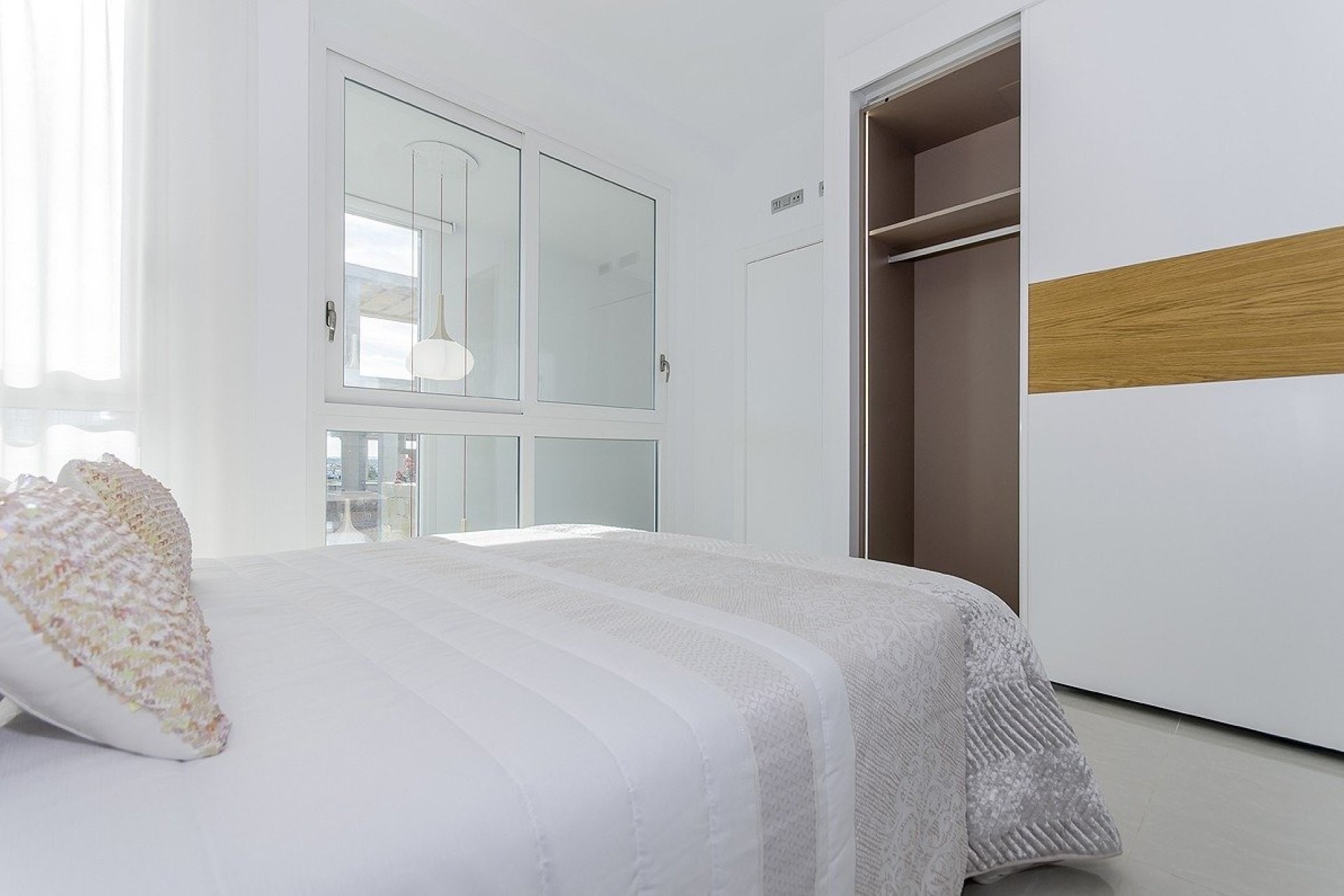 Obra nueva - Villa -
Los Montesinos - La herrada