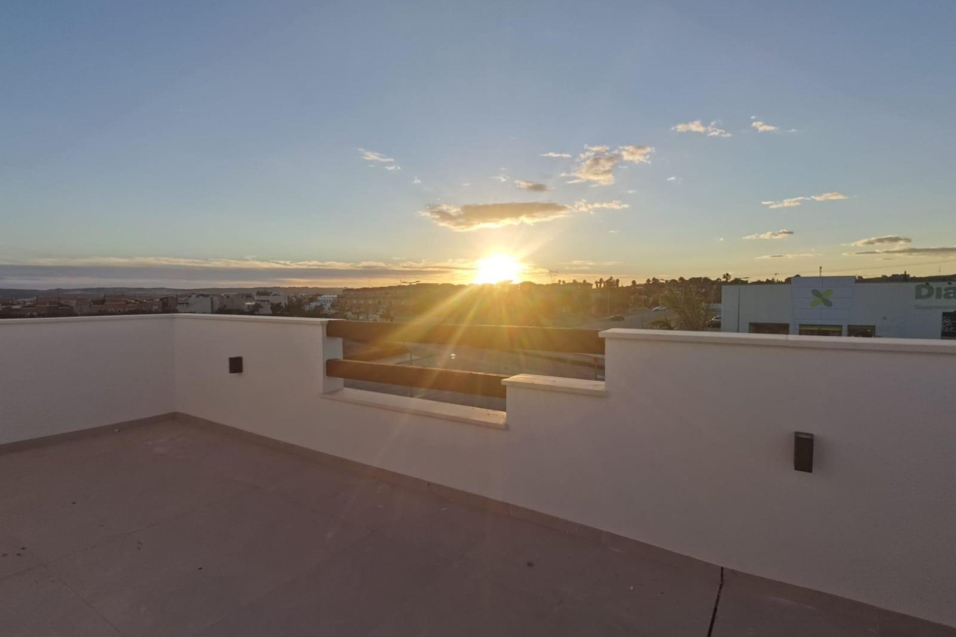 Obra nueva - Villa -
Los Montesinos - La herrada