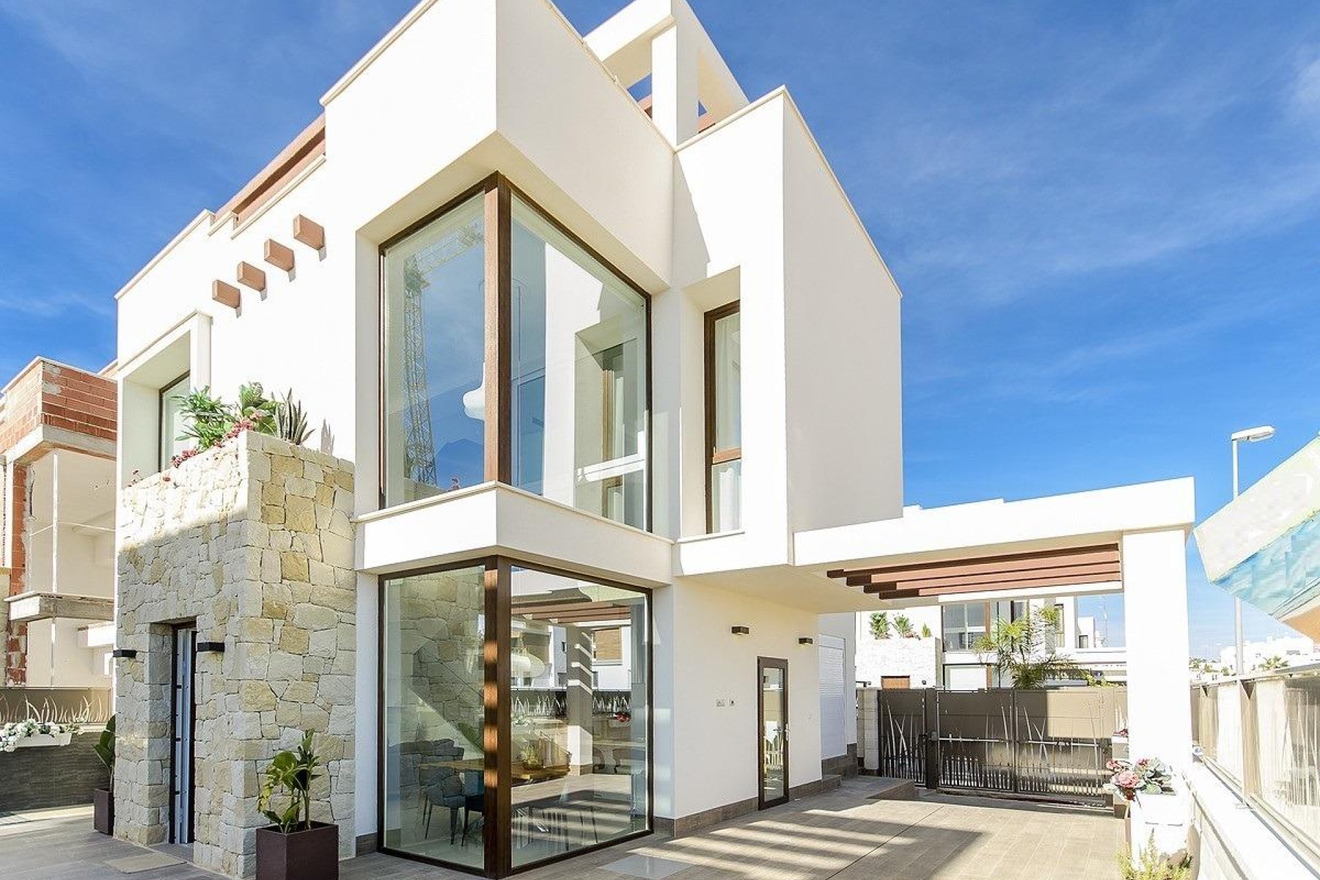 Obra nueva - Villa -
Los Montesinos - La herrada