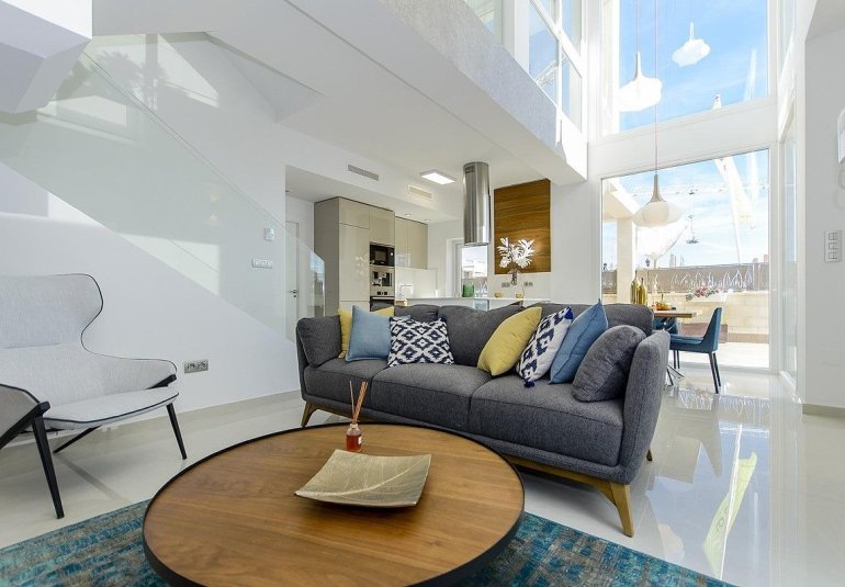 Obra nueva - Villa -
Los Montesinos - La herrada