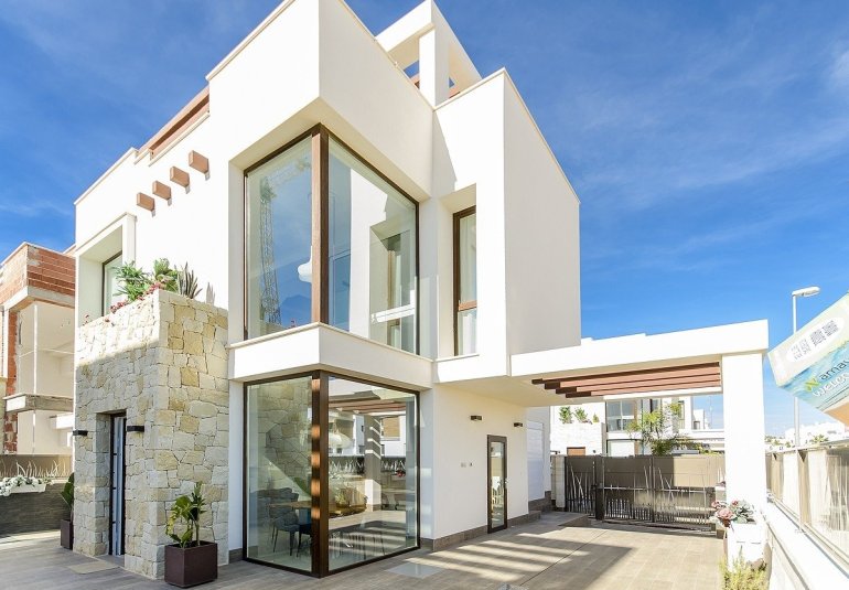 Obra nueva - Villa -
Los Montesinos - La herrada