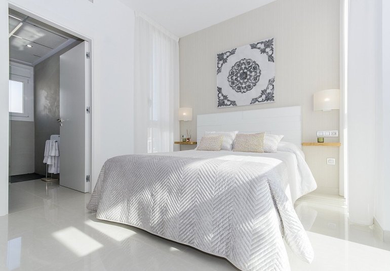 Obra nueva - Villa -
Los Montesinos - La herrada