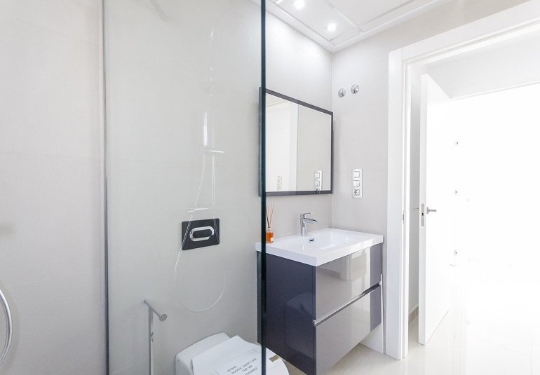 Obra nueva - Villa -
Los Montesinos - La herrada