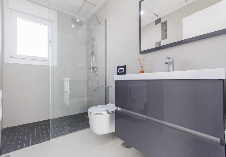 Obra nueva - Villa -
Los Montesinos - La herrada