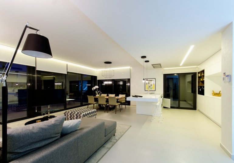 Obra nueva - Villa -
Orihuela Costa - Campoamor