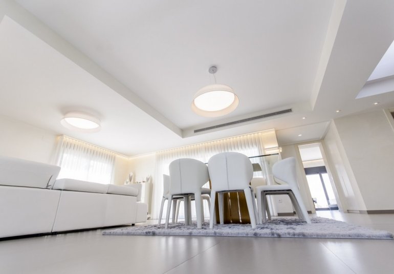 Obra nueva - Villa -
Orihuela Costa - Campoamor