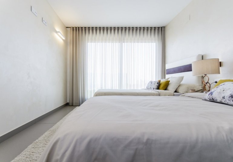 Obra nueva - Villa -
Orihuela Costa - Campoamor