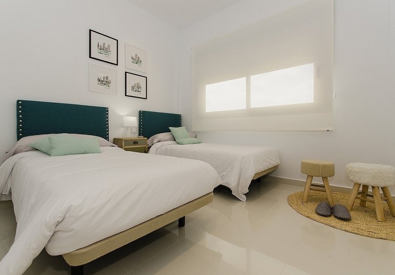 Obra nueva - Villa -
Orihuela Costa - Campoamor