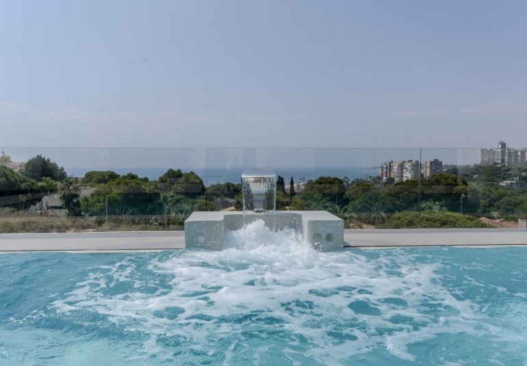 Obra nueva - Villa -
Orihuela Costa - Campoamor