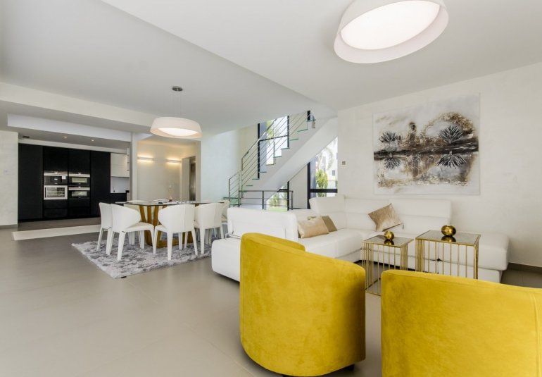 Obra nueva - Villa -
Orihuela Costa - Campoamor