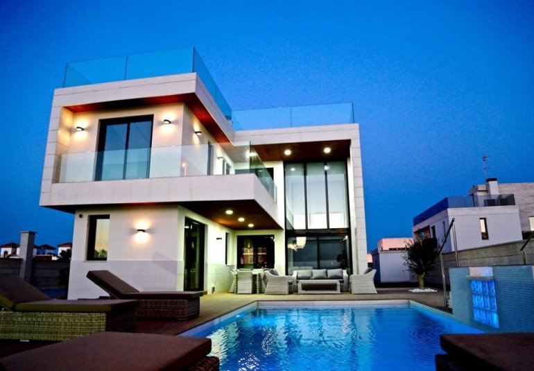 Obra nueva - Villa -
Orihuela Costa - Dehesa de campoamor