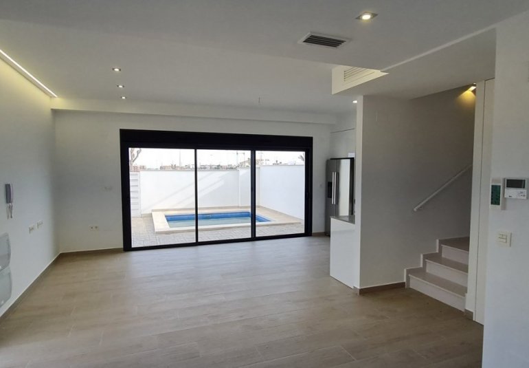 Obra nueva - Villa -
Orihuela Costa - El Barranco