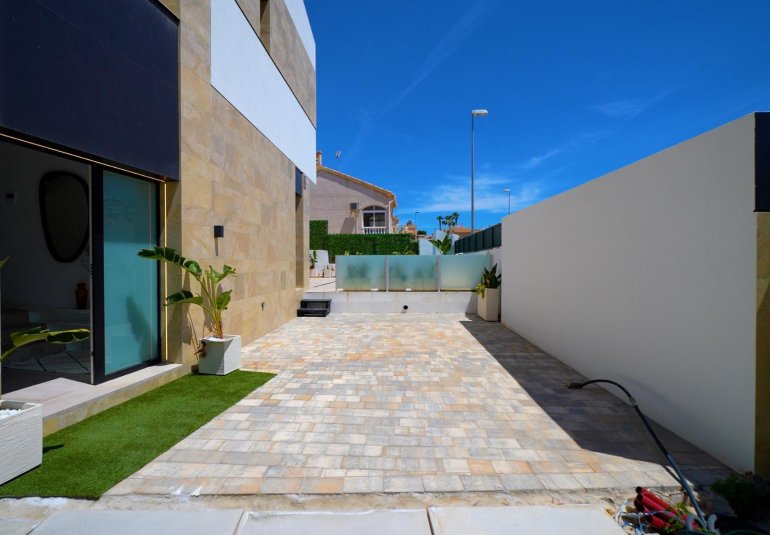 Obra nueva - Villa -
Orihuela Costa - Los Altos