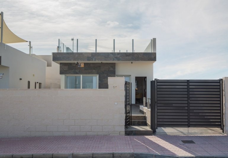 Obra nueva - Villa -
Orihuela Costa - PAU 8