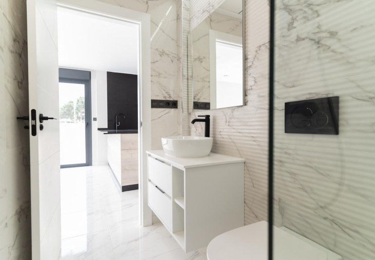 Obra nueva - Villa -
Orihuela Costa - Punta Prima