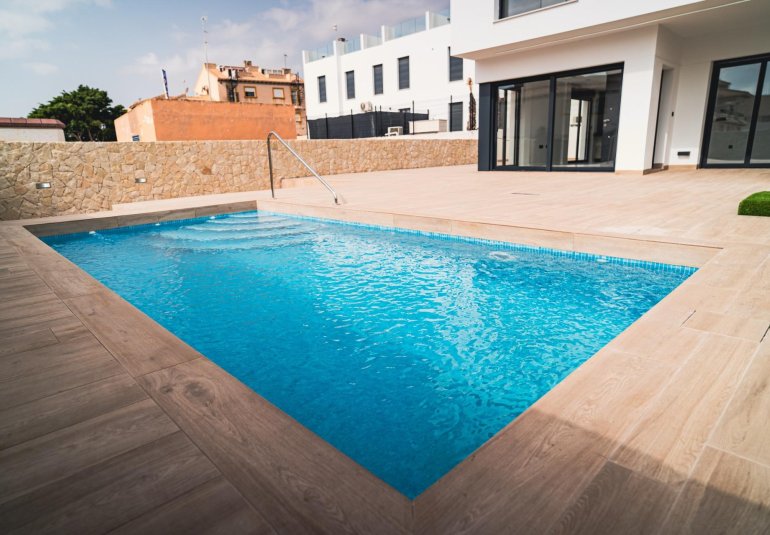 Obra nueva - Villa -
Orihuela Costa - Punta Prima