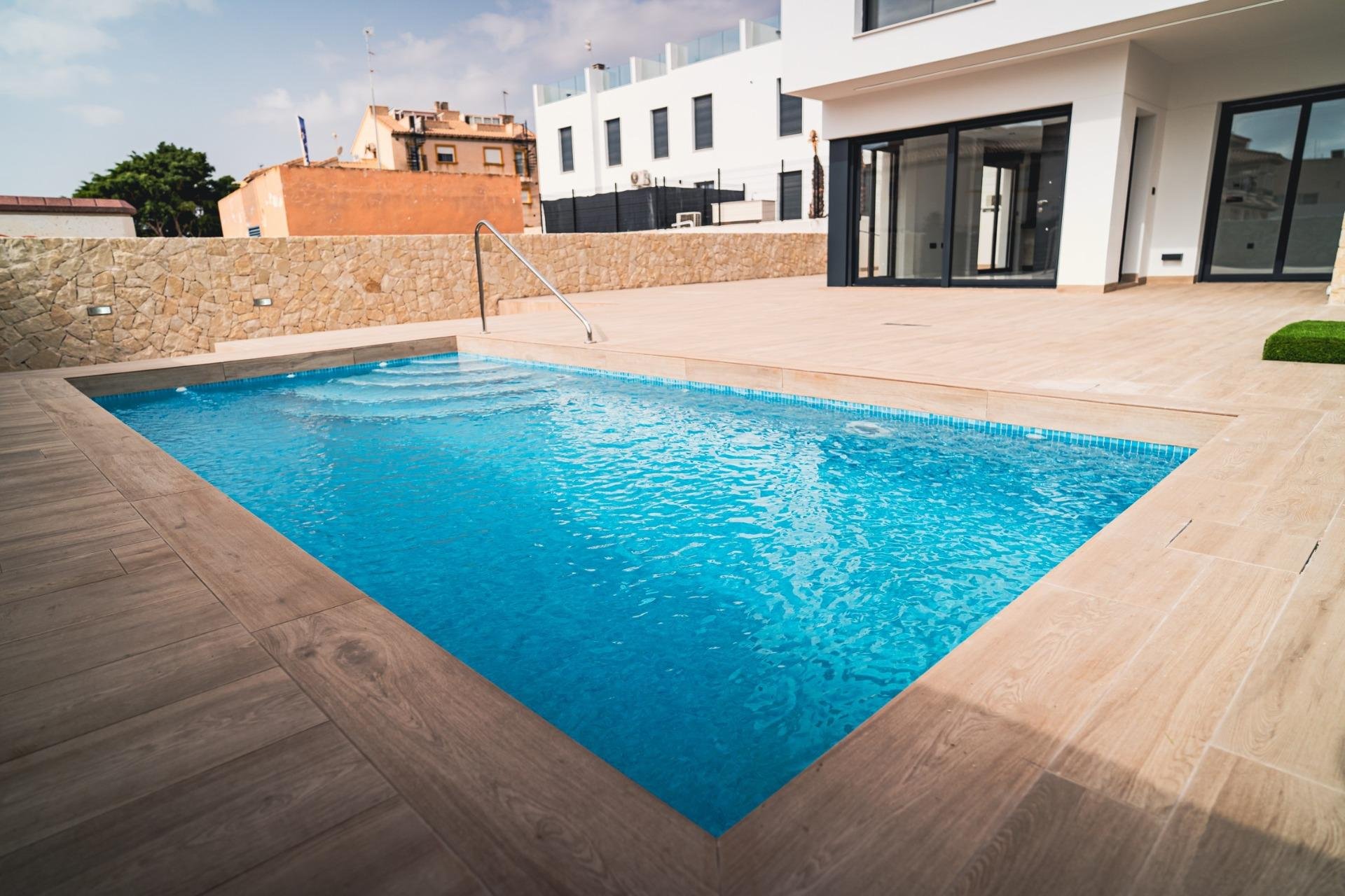 Obra nueva - Villa -
Orihuela Costa - Punta Prima