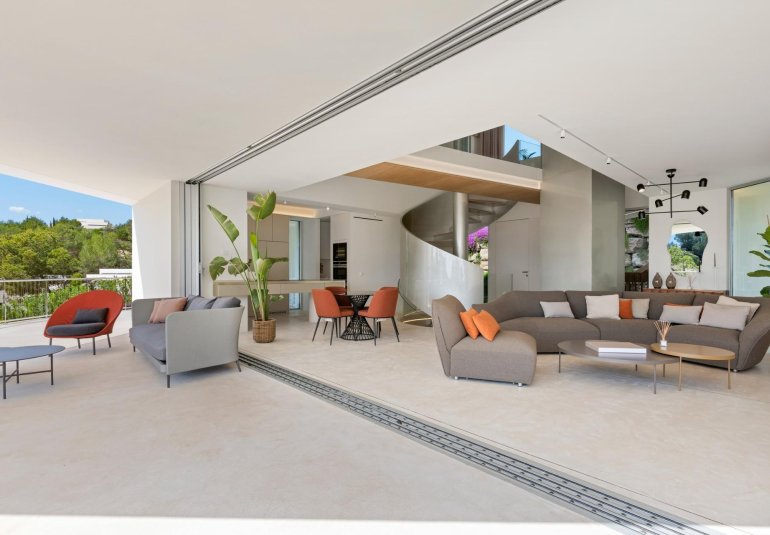 Obra nueva - Villa -
Orihuela - Las Colinas