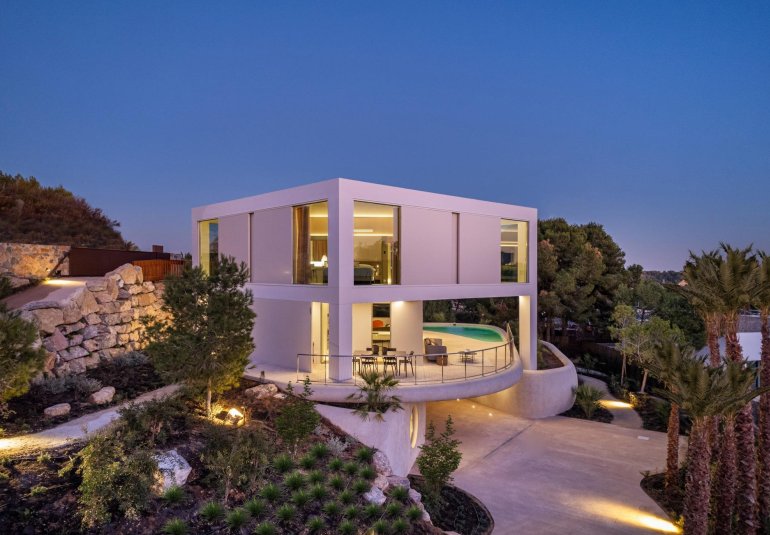 Obra nueva - Villa -
Orihuela - Las Colinas