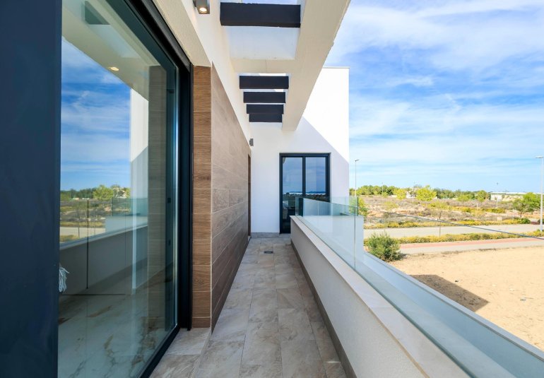 Obra nueva - Villa -
Pilar de la Horadada - Lo Romero Golf