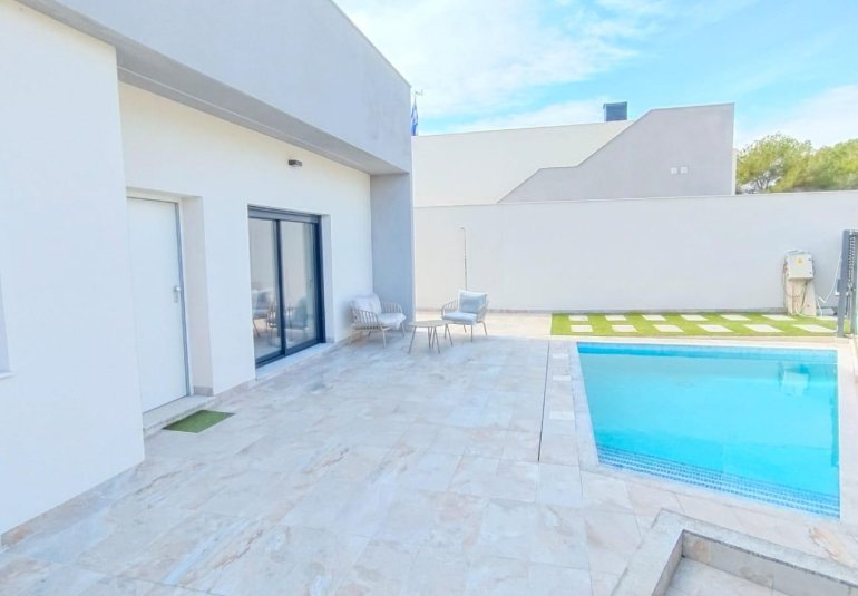 Obra nueva - Villa -
Pilar de la Horadada - Pinar de Campoverde